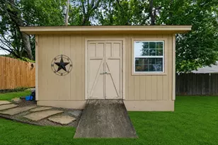 3636 Charles St, North Richland Hills, TX 76180 - Photo 25