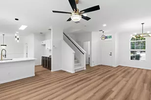 10701 Augusta Ln, Rowlett, TX 75089 - Photo 7
