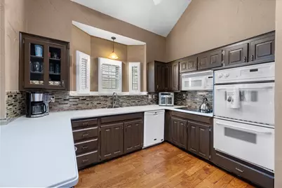 705 Kyle Drive, Arlington, TX 76011 - Photo 15