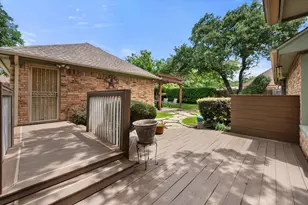 705 Kyle Dr, Arlington, TX 76011 - Photo 31