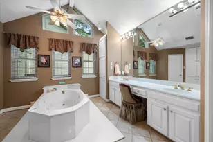 705 Kyle Dr, Arlington, TX 76011 - Photo 23