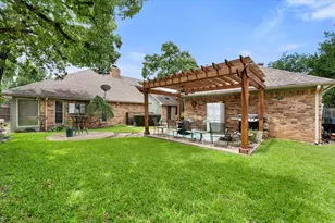 705 Kyle Dr, Arlington, TX 76011 - Photo 31