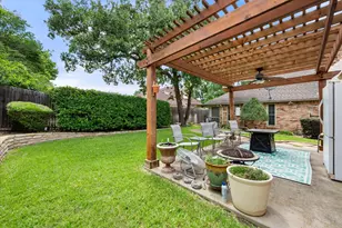 705 Kyle Dr, Arlington, TX 76011 - Photo 29