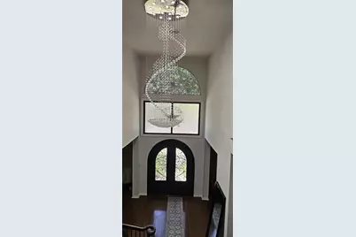 1402 Susan Lane, Carrollton, TX 75007 - Photo 3