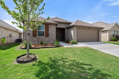 1107 Knoll Drive, Ennis, TX 75119 - Photo 3