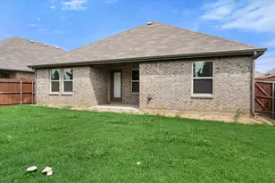 1107 Knoll Dr, Ennis, TX 75119 - Photo 29