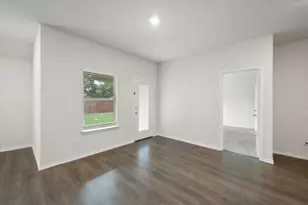 1107 Knoll Dr, Ennis, TX 75119 - Photo 15