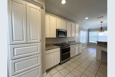 10204 Star Fish Street, Fort Worth, TX 76244 - Photo 7
