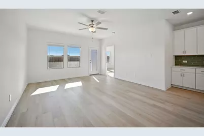 210 Winchester Hill Lane, Princeton, TX 75071 - Photo 11