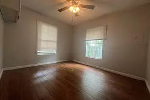 2722 Locust Ave, Dallas, TX 75216 - Photo 9