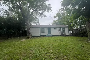 2722 Locust Ave, Dallas, TX 75216 - Photo 13