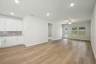 3041 O Pnes Dr, Farmersville, TX 75442 - Photo 11