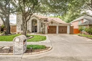 725 Crested Butte Trail, Flower Mound, TX 75028 - Photo 1
