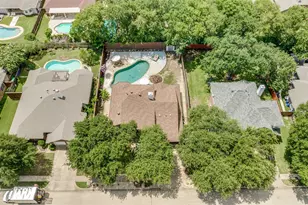 725 Crested Butte Trail, Flower Mound, TX 75028 - Photo 19