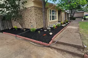 202 E Denton Dr, Euless, TX 76039 - Photo 3