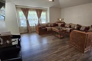 202 E Denton Dr, Euless, TX 76039 - Photo 7
