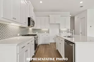 1360 Marsh Ln, Frisco, TX 75033 - Photo 7
