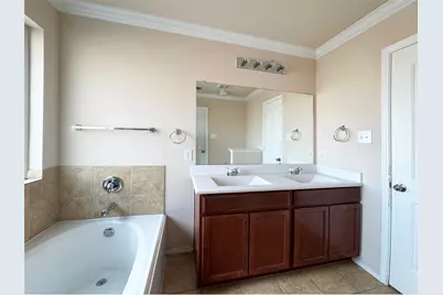 9100 Spurs Trail, Cross Roads, TX 76227 - Photo 15