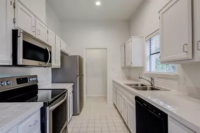 [Address not provided], Dallas, TX 75219 - Photo 9