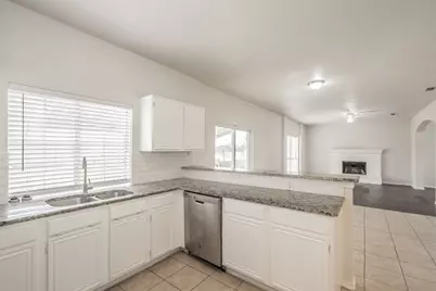 1411 Prentice Street, Arlington, TX 76018 - Photo 7