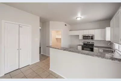 1411 Prentice Street, Arlington, TX 76018 - Photo 9