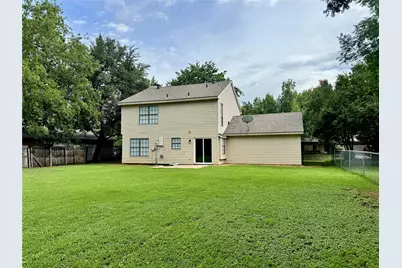 3913 Wrenwood Drive, Fort Worth, TX 76137 - Photo 3