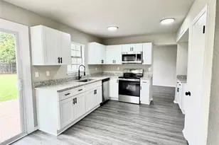 3913 Wrenwood Dr, Fort Worth, TX 76137 - Photo 11