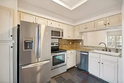 5740 Martel Avenue #A2, Dallas, TX 75206 - Photo 9