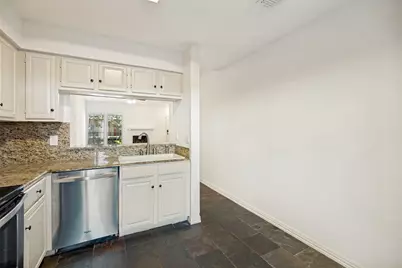 5740 Martel Avenue #A2, Dallas, TX 75206 - Photo 11