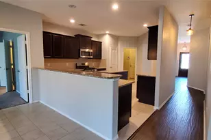 929 Lake Woodland Dr, Little Elm, TX 75068 - Photo 5