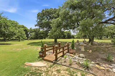 344 Zebrastone Way, Poolville, TX 76487 - Photo 37