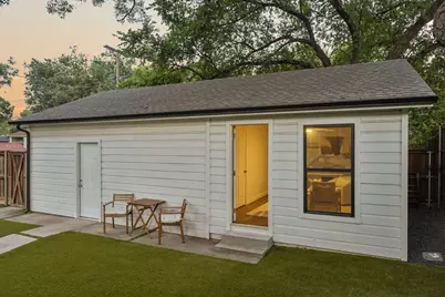 1050 N Windomere Avenue, Dallas, TX 75208 - Photo 29