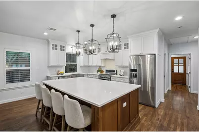 1050 N Windomere Avenue, Dallas, TX 75208 - Photo 21