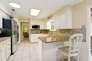 2731 Wagonwheel Dr, Carrollton, TX 75006 - Photo 13