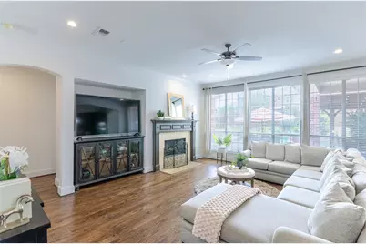 901 Woodcliff Drive, McKinney, TX 75072 - Photo 3
