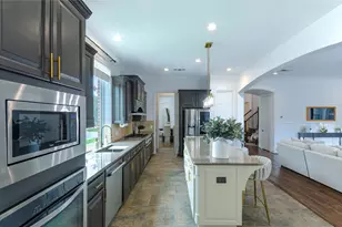 901 Woodcliff Dr, McKinney, TX 75072 - Photo 7
