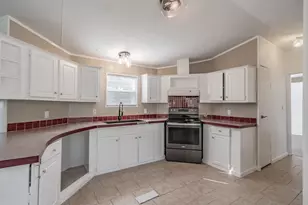 419 Wood River Rd, Millsap, TX 76066 - Photo 13