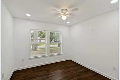 1428 Hawley Lane, Dallas, TX 75217 - Photo 17