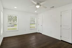 1428 Hawley Ln, Dallas, TX 75217 - Photo 21