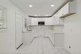 1428 Hawley Ln, Dallas, TX 75217 - Photo 11