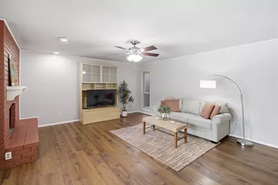 4913 Roberts Drive, The Colony, TX 75056 - Photo 15