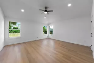 801 Sussex Dr, McKinney, TX 75071 - Photo 17