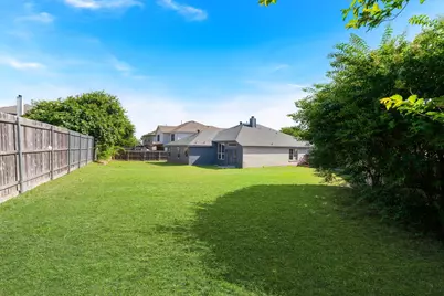 801 Sussex Drive, McKinney, TX 75071 - Photo 29