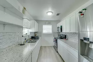1425 Ridgecrest Dr, Midlothian, TX 76065 - Photo 13