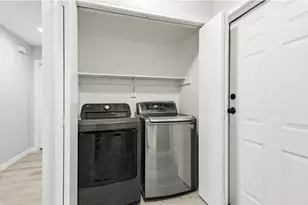 3251 Bellville Dr, Dallas, TX 75228 - Photo 11