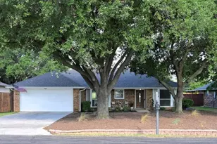 1908 Sharon Dr, Corinth, TX 76210 - Photo 31