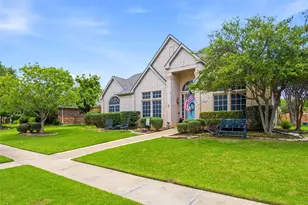 512 Wellington Rd, Coppell, TX 75019 - Photo 3