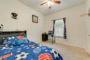 6420 St Alban Ct, Arlington, TX 76001 - Photo 13