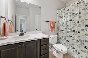 1820 Roundtree Cir W, Fort Worth, TX 76008 - Photo 33