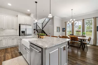1820 Roundtree Circle W, Fort Worth, TX 76008 - Photo 19